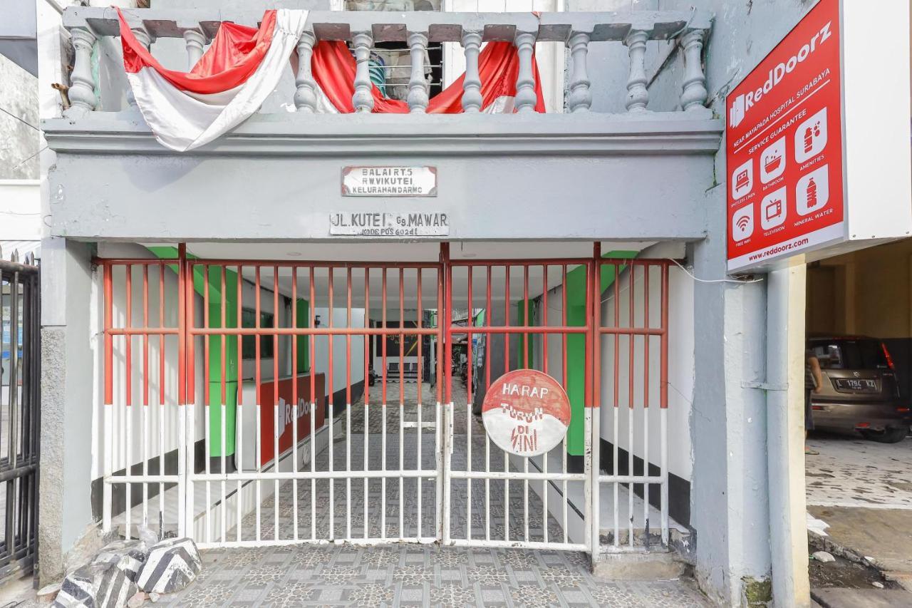 Reddoorz Near Mayapada Hospital Surabaya Exterior photo